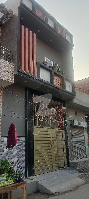 چونگی امر سدھو لاہور میں 3 کمروں کا 3 مرلہ مکان 78.0 لاکھ میں برائے فروخت۔
