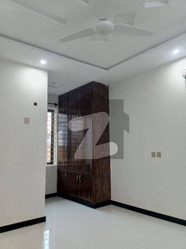 Upper Portion for Rent in Pakistan Town Phase Hill View Block