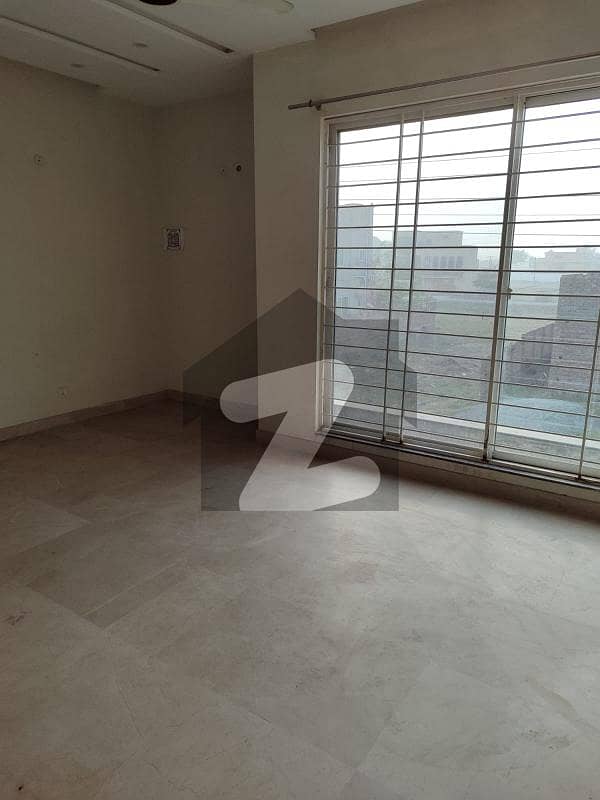 1 Kanal Upper Portion For Rent In Awt Phase 2 Block A