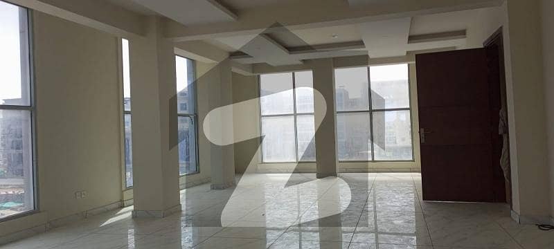 OFFICE AVAILABLE FOR RENT IN DHA PHASE 8