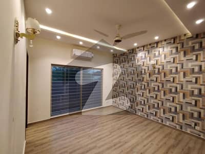 1 Kanal Upper Portion For Rent In Phase 6 DHA
