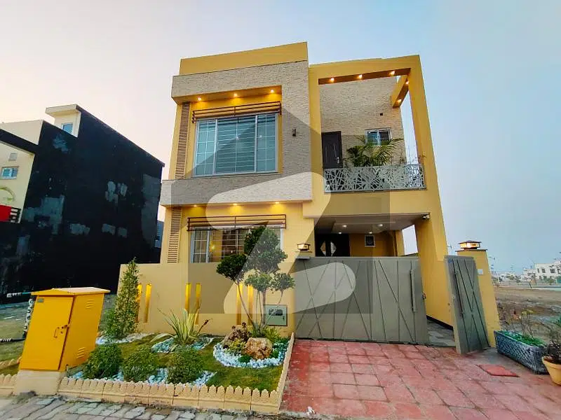 5 MARLA LOW PRICE HOUSE FOR SALE IN BAHRIA TOWN