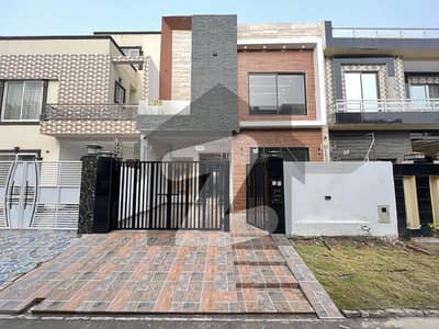 7 Marla Elegant House For Sale In Lake City Lahore