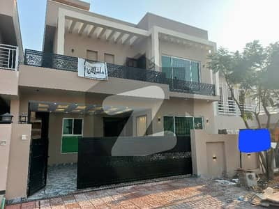 Brand New 10 Marla House For Sale - B2 Bahria Enclave