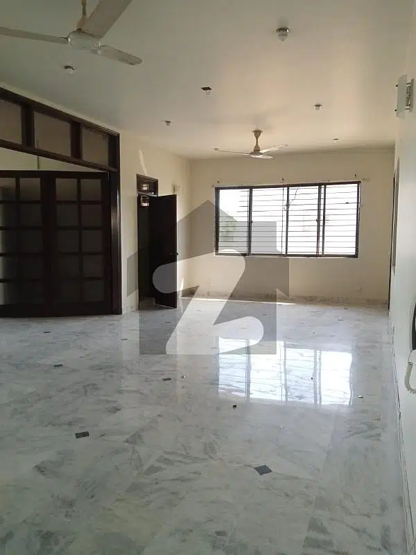 500 Yard Bungalow For Rent On DHA Phase 8