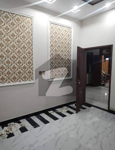 نشیمنِ اقبال فیز 1 نشیمنِ اقبال,لاہور میں 2 کمروں کا 10 مرلہ زیریں پورشن 65.0 ہزار میں کرایہ پر دستیاب ہے۔
