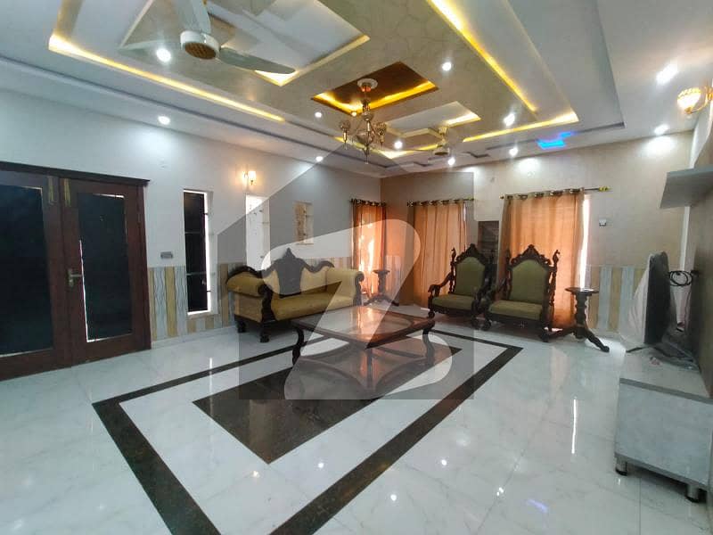 Master size 1bedroom fully furnish for rent in dha phase 2