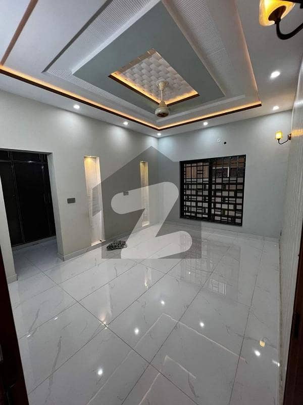 بحریہ نشیمن ۔ سن فلاور بحریہ نشیمن,لاہور میں 2 کمروں کا 6 مرلہ مکان 35.0 ہزار میں کرایہ پر دستیاب ہے۔