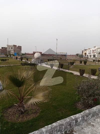 5 Marla Plot For Sale In Royal Orchard Sahiwal