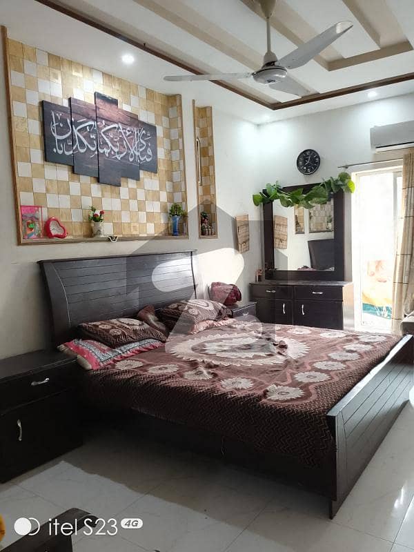 کلفٹن کالونی لاہور میں 4 کمروں کا 4 مرلہ مکان 1.8 کروڑ میں برائے فروخت۔