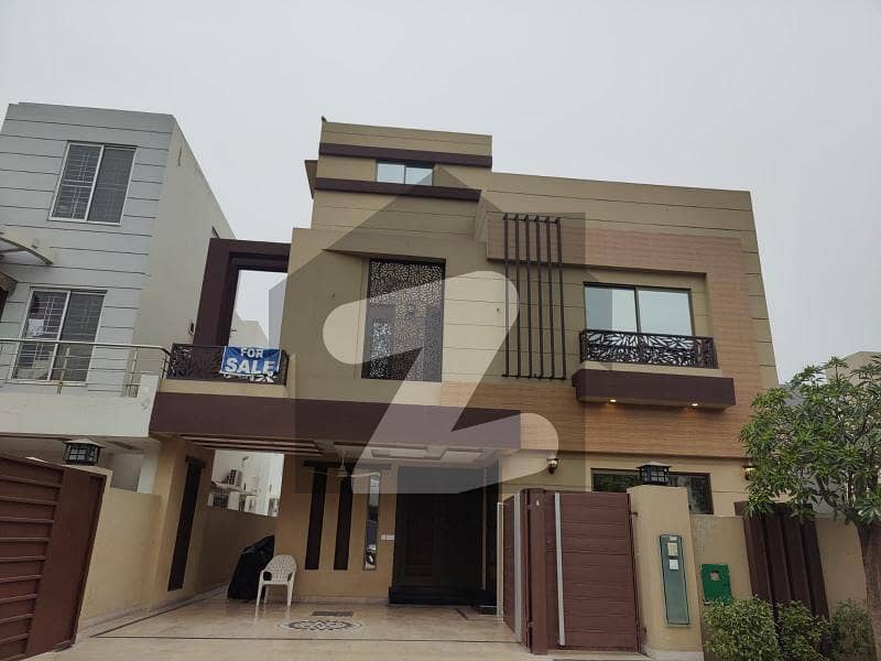 10 Marla House Available For Sale In Rafi Block Sector E Bahria Town Lahore