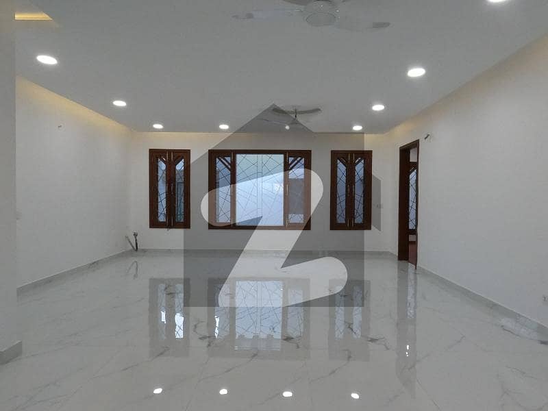 Prime Location House For Sale In Rs. 200000000