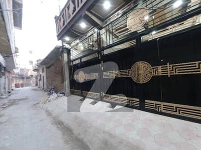 میسرائل روڈ راولپنڈی میں 1 کمرے کا 2 مرلہ مکان 42.0 لاکھ میں برائے فروخت۔