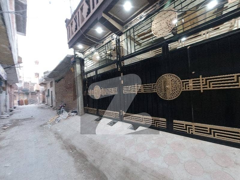 میسرائل روڈ راولپنڈی میں 1 کمرے کا 3 مرلہ مکان 20.0 ہزار میں کرایہ پر دستیاب ہے۔