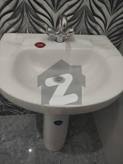 ائیرپورٹ ہاؤسنگ سوسائٹی راولپنڈی میں 4 کمروں کا 5 مرلہ مکان 2.1 کروڑ میں برائے فروخت۔ ائیرپورٹ ہاؤسنگ سوسائٹی راولپنڈی میں 4 کمروں کا 5 مرلہ مکان 2.1 کروڑ میں برائے فروخت۔