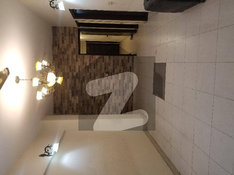 1600 Square Feet 
Beautiful 
Upper Portion Is Available In Shahra-e-Faisal