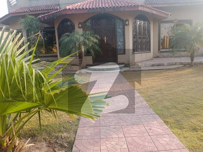 2 Kanal Independent House With Lawn And GAS