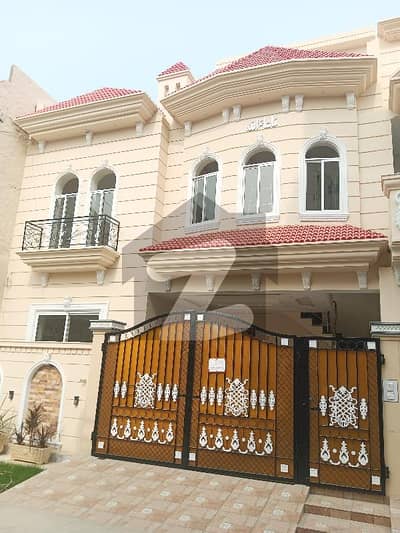 House Of 1350 Square Feet In Allama Iqbal Avenue Is Available