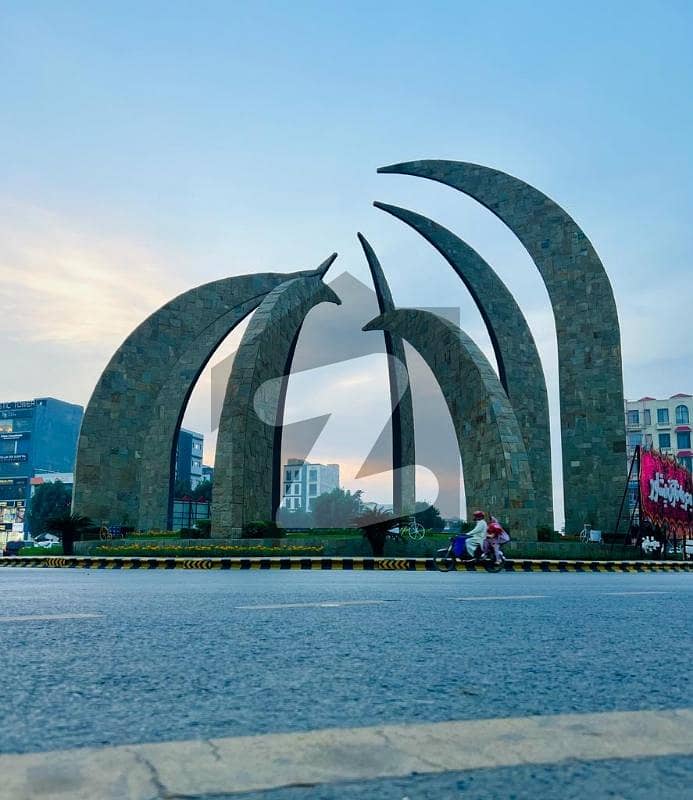 8 Marla Pair Commercial available for sale in Shaheen Block Bahria Town Lahore