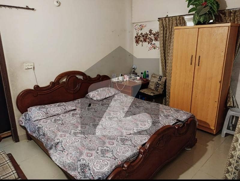 ناظم آباد 1 ناظم آباد,کراچی میں 2 کمروں کا 4 مرلہ فلیٹ 1.12 کروڑ میں برائے فروخت۔