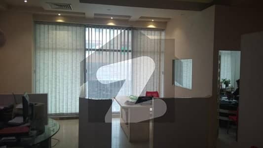 VIP 650 Sqft Well Renovated Office For Rent At Kohinoor One Faisalabad
