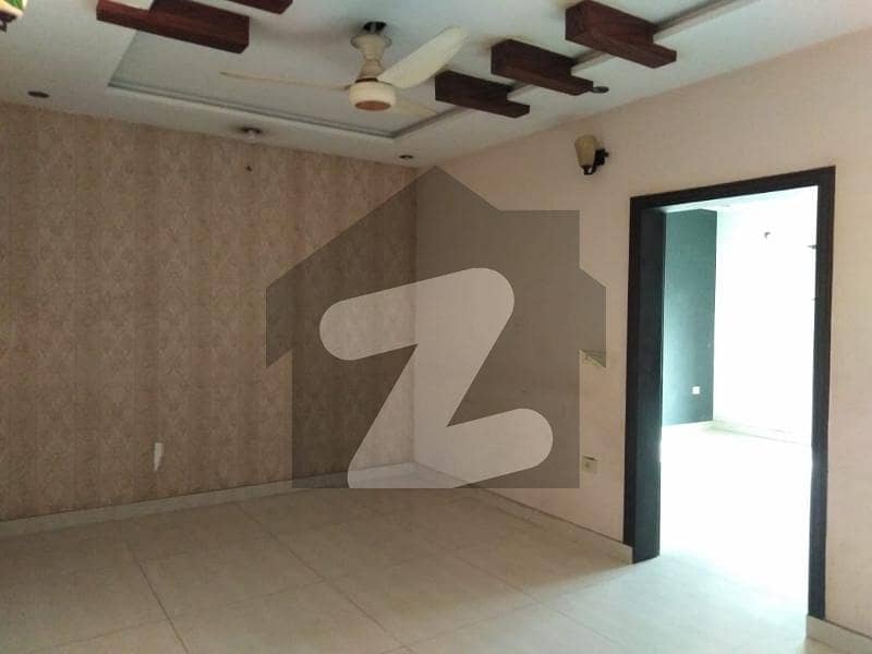 10 MARLA HOUSE FOR RENT IN SECTOR B BAHRIA TOWN LAHORE