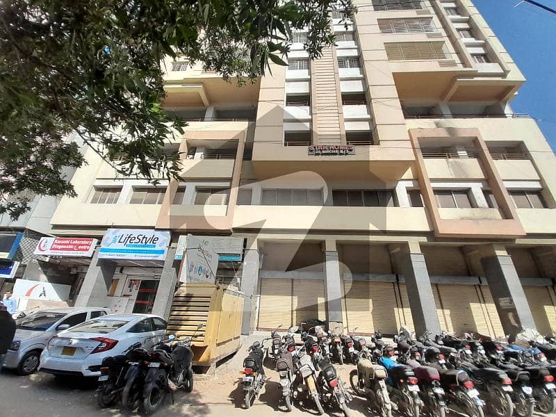شہید ملت روڈ کراچی میں 11 کمروں کا 18 مرلہ دکان 4.6 لاکھ میں کرایہ پر دستیاب ہے۔