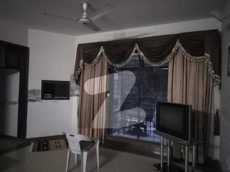 ماڈل ٹاؤن ۔ بلاک اے ماڈل ٹاؤن,لاہور میں 5 کمروں کا 3 کنال مکان 25.0 کروڑ میں برائے فروخت۔
