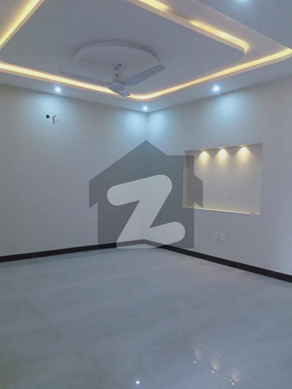 10 Marla (35x70) House For Rent In G13/3