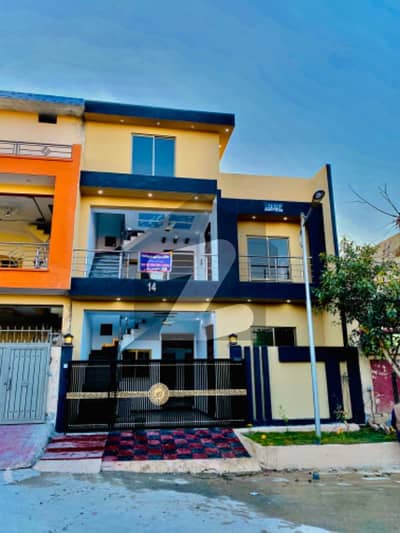 5 MARLA DOUBLE STORY HOUSE FOR SALE (DIRECT OWNER)