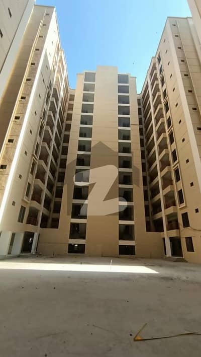 KINGS PRESIDENCY BRAND NEW 3 BED DRAWING DINNING WEST OPEN MAIN ROAD FACING FLAT FOR SALE IN JAUHAR BLOCK 3-A