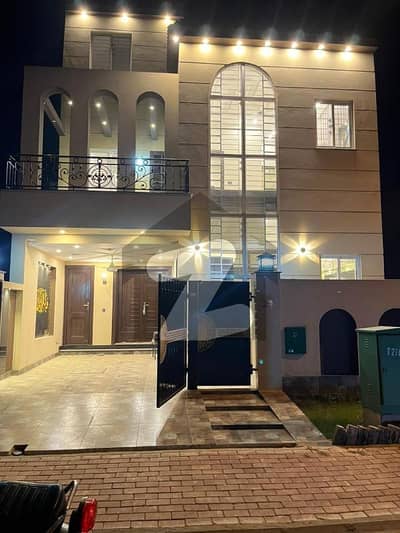 5 Marla Brand New Luxury House For Rent In Bahria Town Lahore
