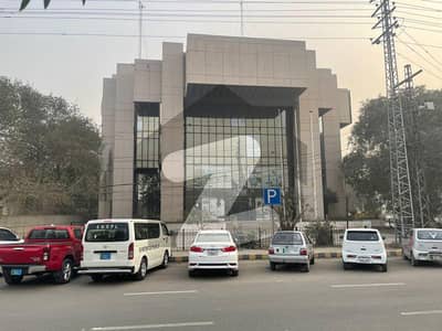ایجرٹن روڈ لاہور میں 5 کنال عمارت 12.0 ارب میں برائے فروخت۔