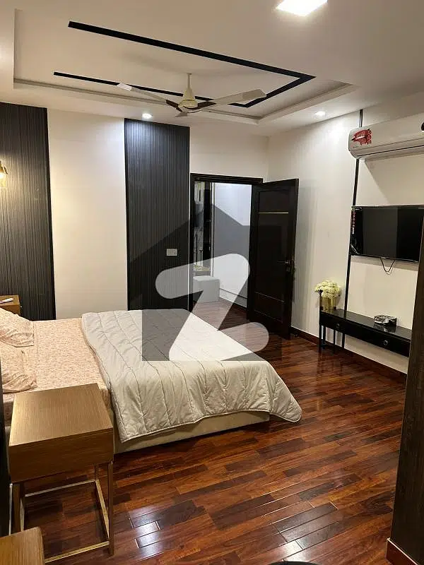 Well Furnished Luxury Studio Room For Rent On Canal Road