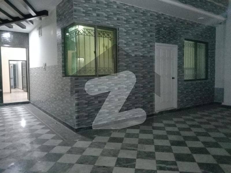ایف ۔ 11/3 ایف ۔ 11,اسلام آباد میں 5 کمروں کا 10 مرلہ مکان 2.4 لاکھ میں کرایہ پر دستیاب ہے۔