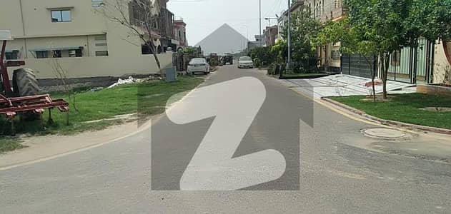 10 Marla Developed Area Plot For Sale in Tulip Ext Block Park View City Lahore