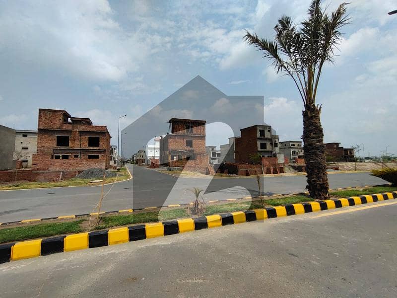 5 Marla Transfer Free Plot For Sale In Crystal Block Park View City Lahore