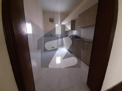 BEAUTIFULL ONE KANAL UPPER PORTION AVAILABLE FOR RENT IN DHA PHASE 2