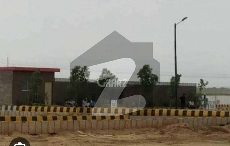 راوت انڈسٹریل اسٹیٹ راولپنڈی میں 4 کنال صنعتی زمین 4.9 کروڑ میں برائے فروخت۔