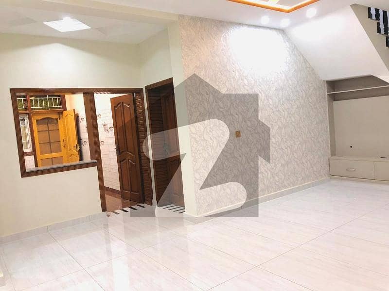 سوان گارڈن ۔ بلاک بی سوان گارڈن,اسلام آباد میں 7 کمروں کا 12 مرلہ مکان 4.5 کروڑ میں برائے فروخت۔