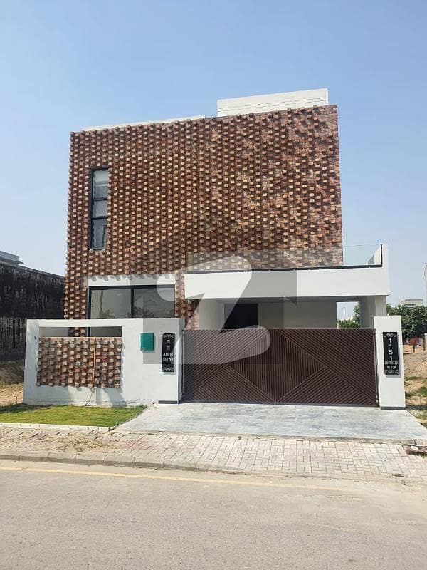 8 Marla House For Rent in Southern Black Bahria Orchard Lahore