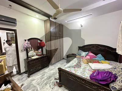 وینس ہاؤسنگ سکیم لاہور میں 3 کمروں کا 7 مرلہ مکان 1.95 کروڑ میں برائے فروخت۔