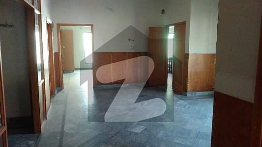 Ready To rent A Upper Portion 1800 Square Feet In Farid Town Farid Town
