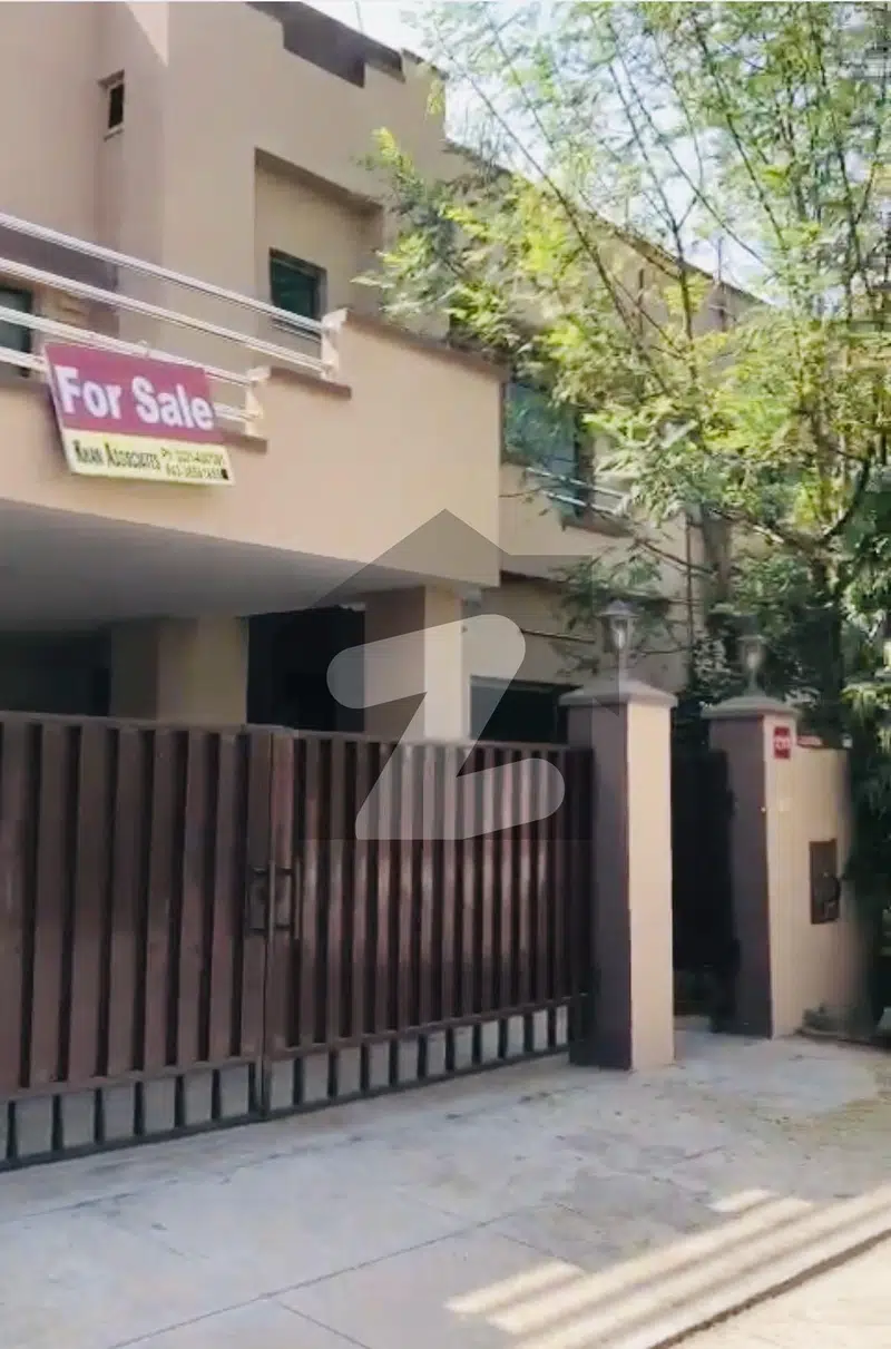 10 Marla SD House For Sale In Askari 10 Lahore Cantt