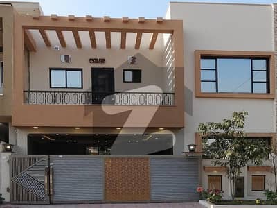 On Excellent Location 7 Marla House available for sale in Bahria Town Phase 8 - Umer Block if you hurry