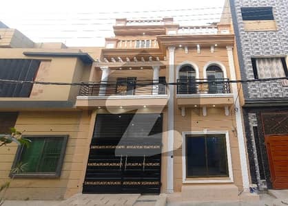 الرحمان گارڈن فیز 4 الرحمان گارڈن,لاہور میں 5 کمروں کا 5 مرلہ مکان 1.58 کروڑ میں برائے فروخت۔