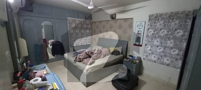 FLAT AVAILABLE FOR RENT ( MAYMAR ARCADE )