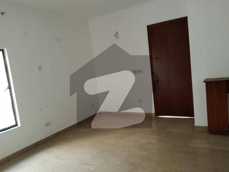 1 Kanal Lower Portion & UP Lock For Rent In M Block Phase 1 DHA Lahore