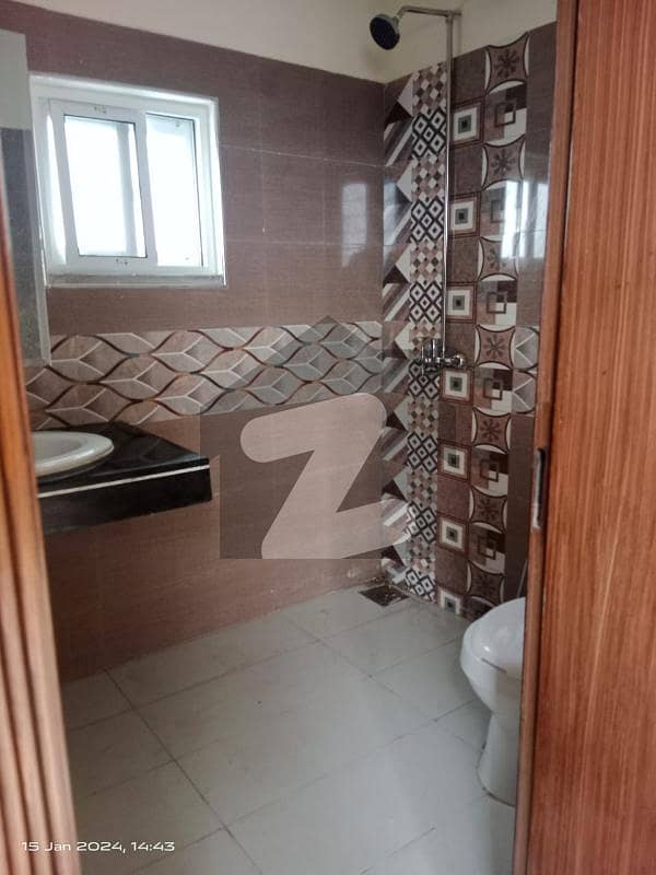 7.50 Marla House Available For Sale In
Dream Gardens
Phase 2 E Block Lahore. 7.50 Marla House Available For Sale In
Dream Gardens
Phase 2 E Block Lahore.