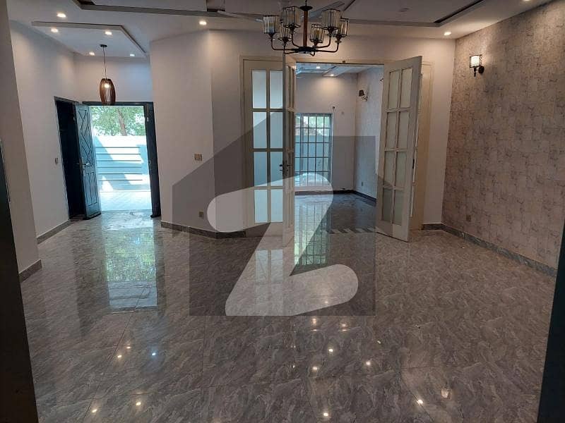 10 Marala Lower Portion Available For Rent